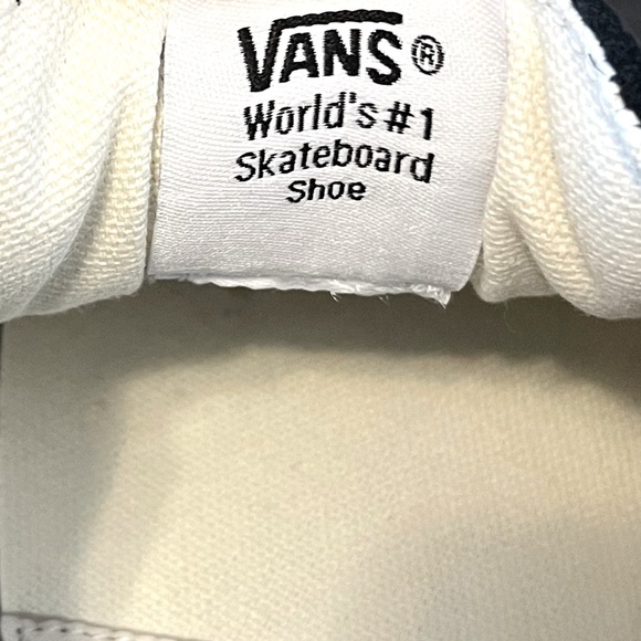 Vans: Black Shoes - Picture 5 of 6